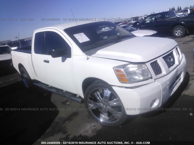 1N6AA06A56N571350 - 2006 NISSAN TITAN XE/SE/LE WHITE photo 1