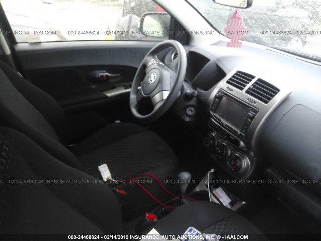 JTKKUPB45E1040168 - 2014 TOYOTA SCION XD GRAY photo 5