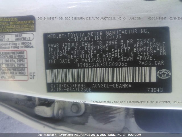 4T1BE32KX5U569055 - 2005 TOYOTA CAMRY LE/XLE/SE WHITE photo 9