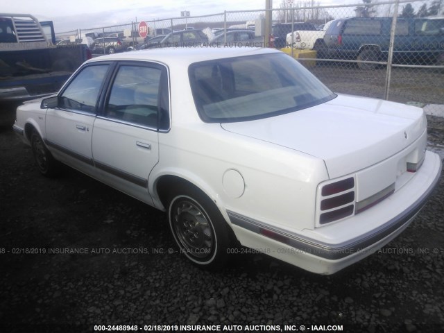 1G3AJ55M6T6360353 - 1996 OLDSMOBILE CIERA SL WHITE photo 3