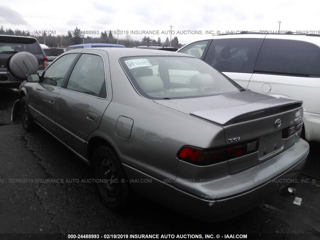 JT2BF22K8X0178887 - 1999 TOYOTA CAMRY LE/XLE Gold Foto 3