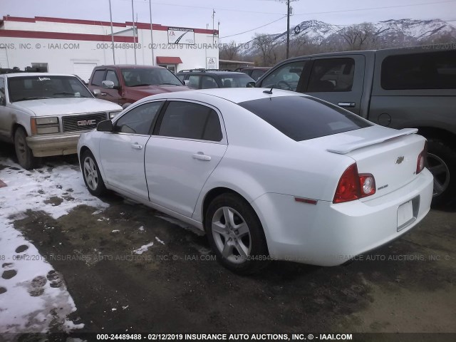 1G1ZG57B39F129523 - 2009 CHEVROLET MALIBU LS WHITE photo 3