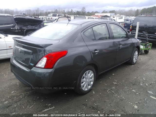 3N1CN7AP7GL832888 - 2016 NISSAN VERSA GRAY photo 4