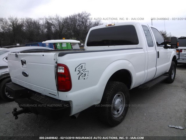 1FT7X2B69DEB20573 - 2013 FORD F250 SUPER DUTY WHITE photo 4