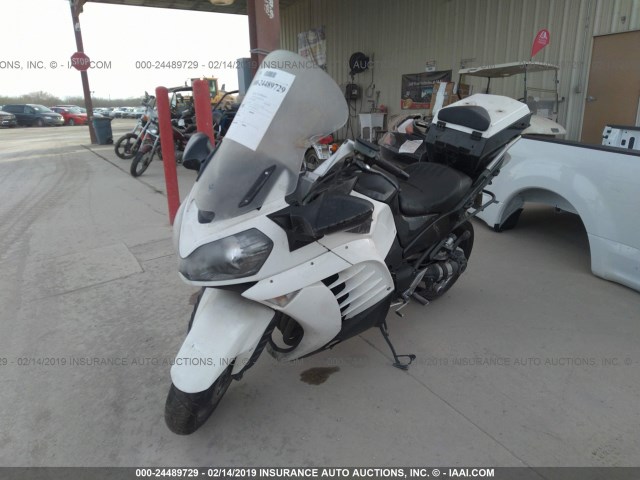 JKBZGNC14DA020066 - 2013 KAWASAKI ZG1400 C WHITE photo 2