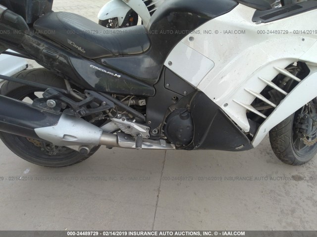 JKBZGNC14DA020066 - 2013 KAWASAKI ZG1400 C WHITE photo 8