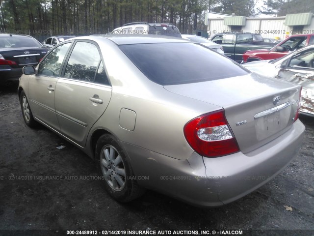 4T1BF32K14U570719 - 2004 TOYOTA CAMRY LE/XLE/SE BEIGE photo 3