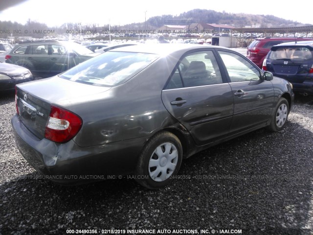 4T1BE32KX3U769379 - 2003 TOYOTA CAMRY LE/XLE/SE SILVER photo 4