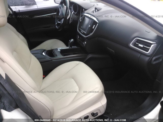 ZAM57XSA2E1078860 - 2014 MASERATI GHIBLI WHITE photo 5