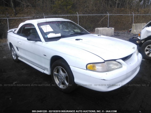 1FAFP45X3WF123371 - 1998 FORD MUSTANG GT WHITE photo 1