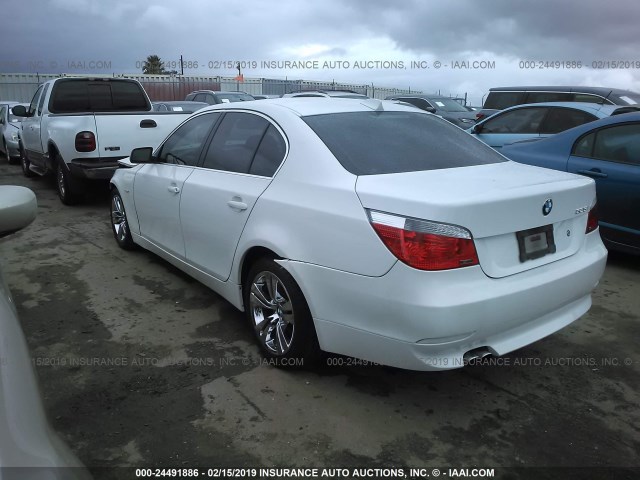 WBANE53567CW65146 - 2007 BMW 525 I WHITE photo 3