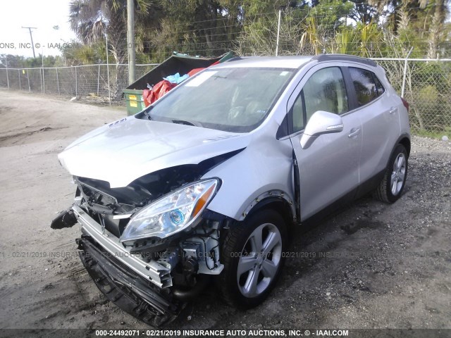 KL4CJCSB3FB194007 - 2015 BUICK ENCORE SILVER photo 2