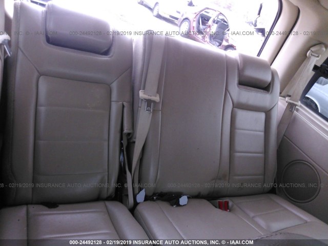 1FMFU20545LA76456 - 2005 FORD EXPEDITION LIMITED WHITE photo 8