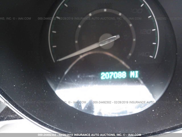 1G1ZB5E17BF126798 - 2011 CHEVROLET MALIBU LS თეთრი ფოტო 7