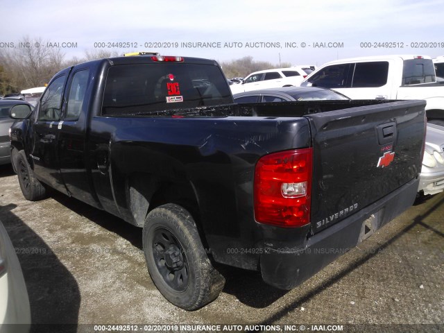 1GCEC19XX7Z649507 - 2007 CHEVROLET SILVERADO C1500 CLASSIC BLACK photo 3