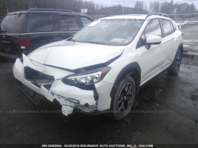 JF2GTACCXJ8330444 - 2018 SUBARU CROSSTREK PREMIUM WHITE photo 2