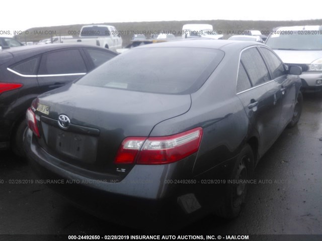 4T4BE46K78R024697 - 2008 TOYOTA CAMRY CE/LE/XLE/SE GRAY photo 4