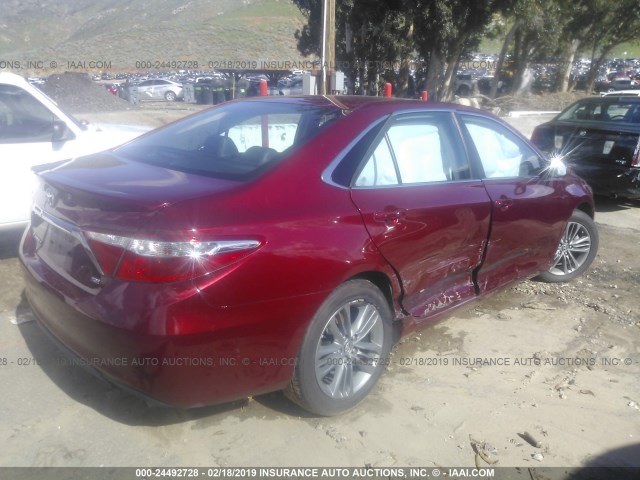 4T1BF1FK2HU698200 - 2017 TOYOTA CAMRY LE/XLE/SE/XSE RED photo 4