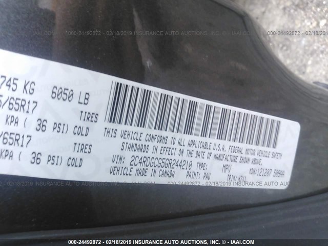 2C4RDGCG5GR244210 - 2016 DODGE GRAND CARAVAN SXT GRAY photo 9