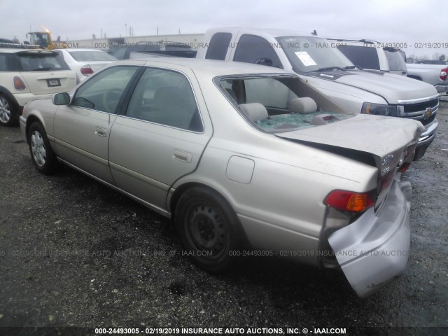 JT2BG22K4Y0495886 - 2000 TOYOTA CAMRY CE/LE/XLE BEIGE photo 3