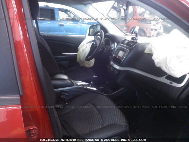 3C4PDDBG7GT204635 - 2016 DODGE JOURNEY SXT RED photo 5