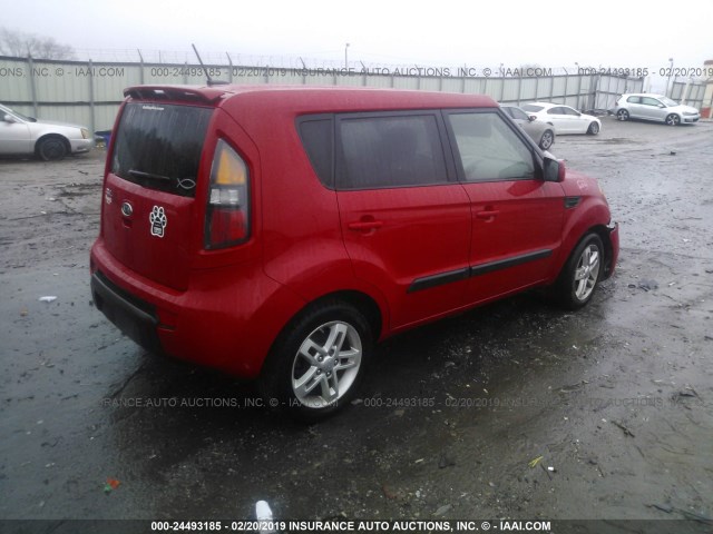 KNDJT2A25B7217822 - 2011 KIA SOUL +/!/SPORT RED photo 4