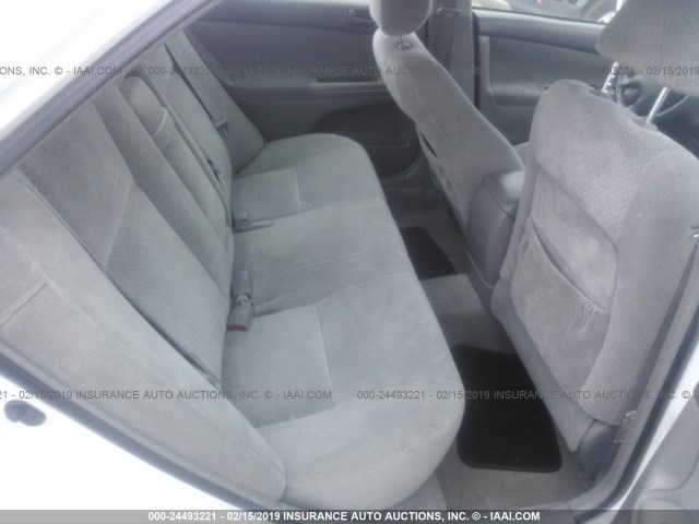 4T1BE32K84U355857 - 2004 TOYOTA CAMRY LE/XLE/SE WHITE photo 8