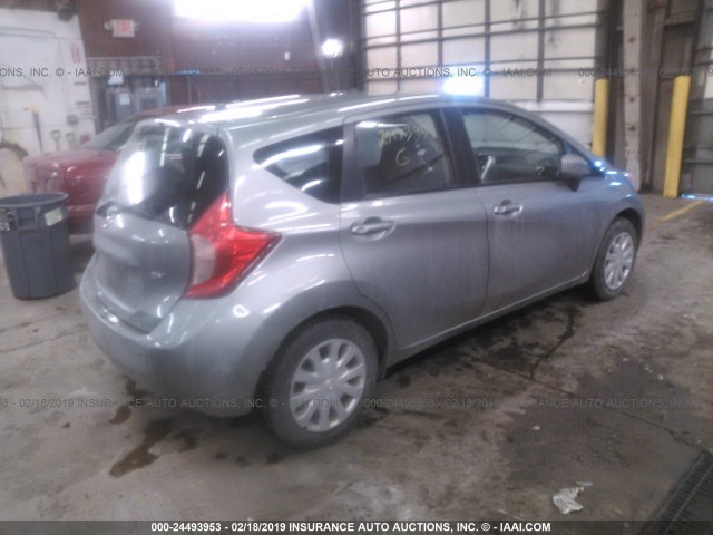 3N1CE2CP9FL408708 - 2015 NISSAN VERSA NOTE S/S PLUS/SV/SL/SR SILVER photo 4