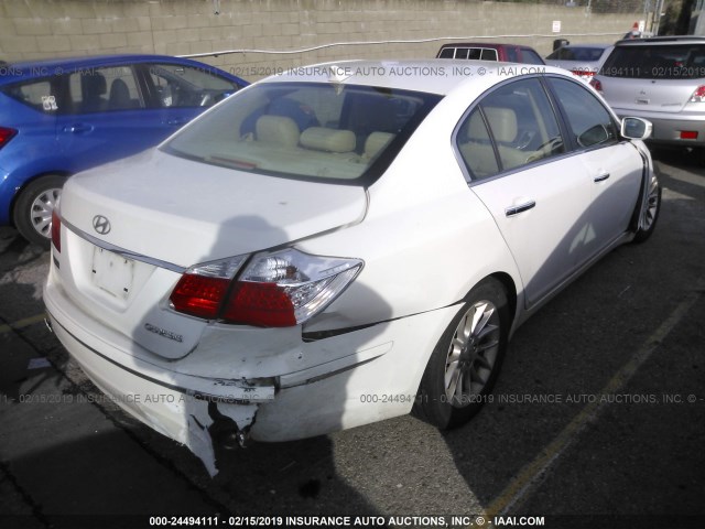 KMHGC4DE5BU136926 - 2011 HYUNDAI GENESIS 3.8L WHITE photo 4