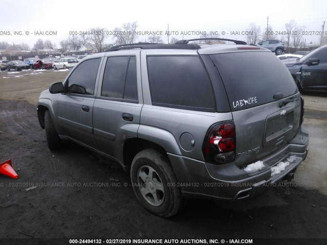 1GNDS13S252162021 - 2005 CHEVROLET TRAILBLAZER LS/LT SILVER photo 3