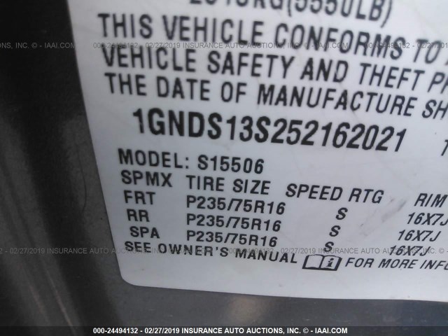 1GNDS13S252162021 - 2005 CHEVROLET TRAILBLAZER LS/LT SILVER photo 9