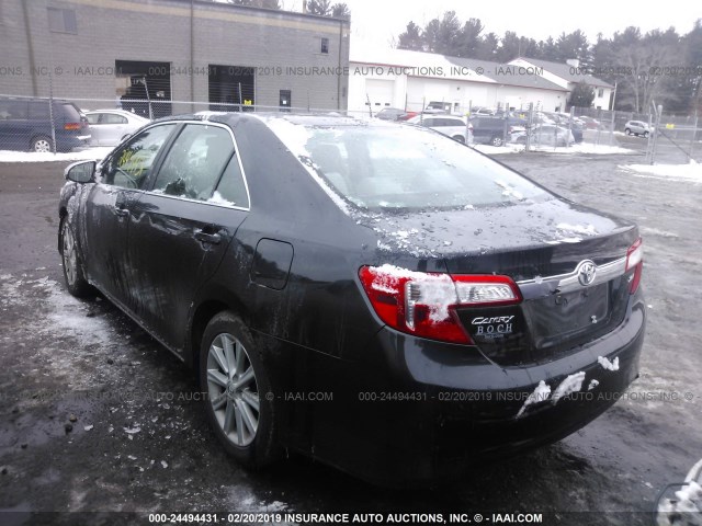 4T4BF1FK8CR238716 - 2012 TOYOTA CAMRY SE/LE/XLE BLACK photo 3