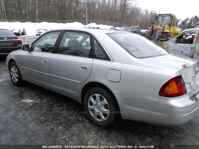 4T1BF28B92U223489 - 2002 TOYOTA AVALON XL/XLS SILVER photo 3