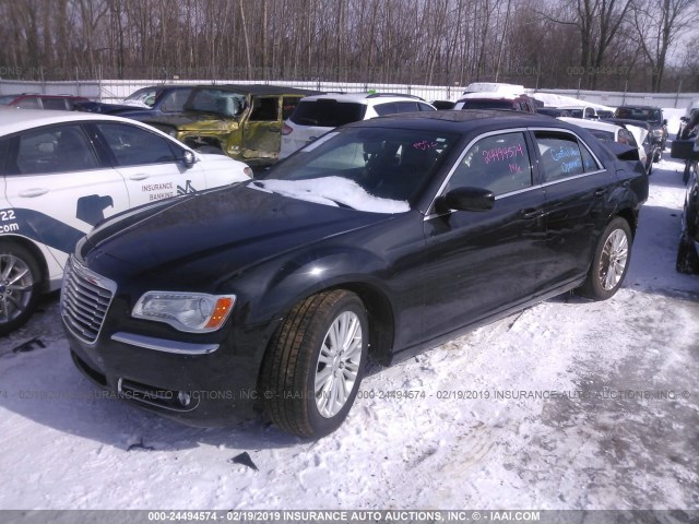 2C3CCARG9EH347196 - 2014 CHRYSLER 300 BLACK photo 2