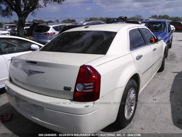 2C3CA5CV0AH284049 - 2010 CHRYSLER 300 TOURING CREAM photo 4