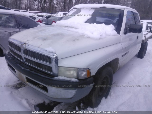 3B7KC23Z1TM147578 - 1996 DODGE RAM 2500 WHITE photo 2