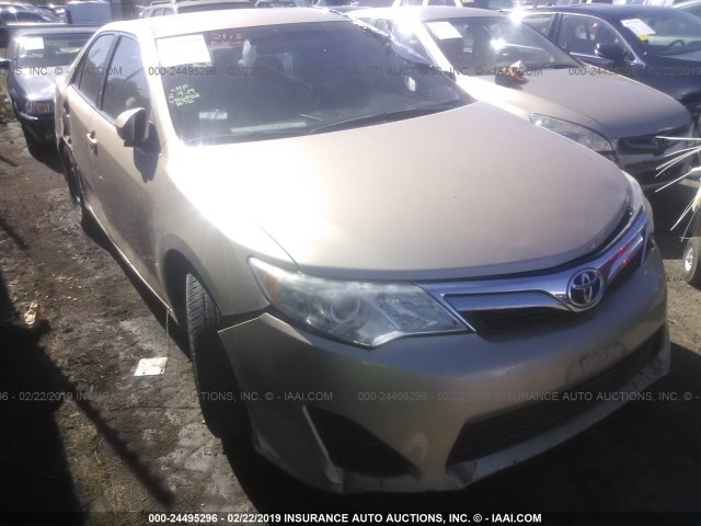 4T1BF1FK3CU586482 - 2012 TOYOTA CAMRY SE/LE/XLE 金色 照片 1