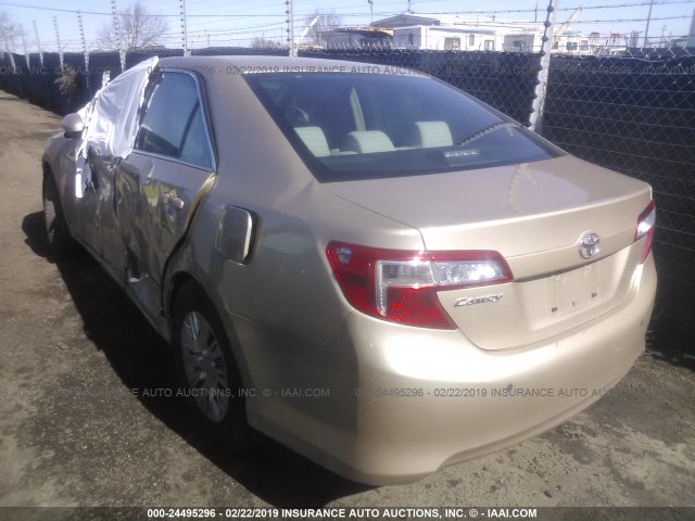4T1BF1FK3CU586482 - 2012 TOYOTA CAMRY SE/LE/XLE 金色 照片 3