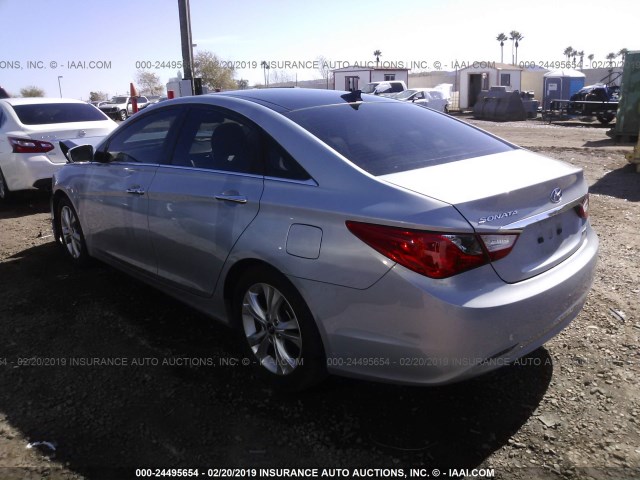 5NPEC4AC0CH362690 - 2012 HYUNDAI SONATA SE/LIMITED SILVER photo 3