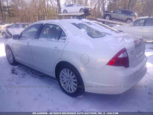 3FADP0L38BR294193 - 2011 FORD FUSION HYBRID WHITE photo 3