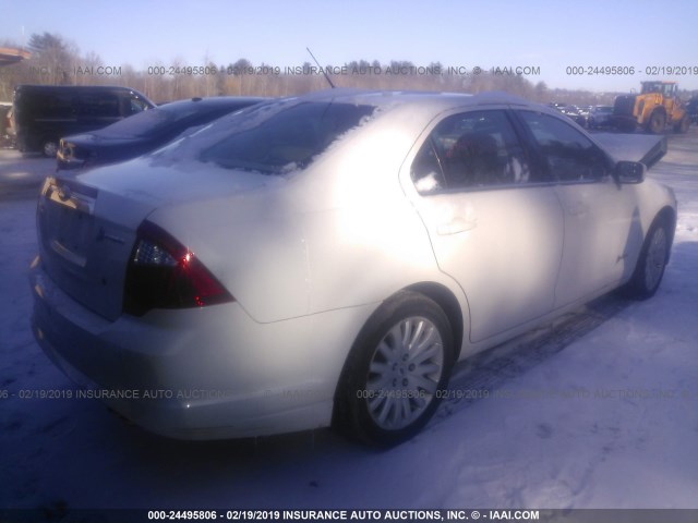 3FADP0L38BR294193 - 2011 FORD FUSION HYBRID WHITE photo 4