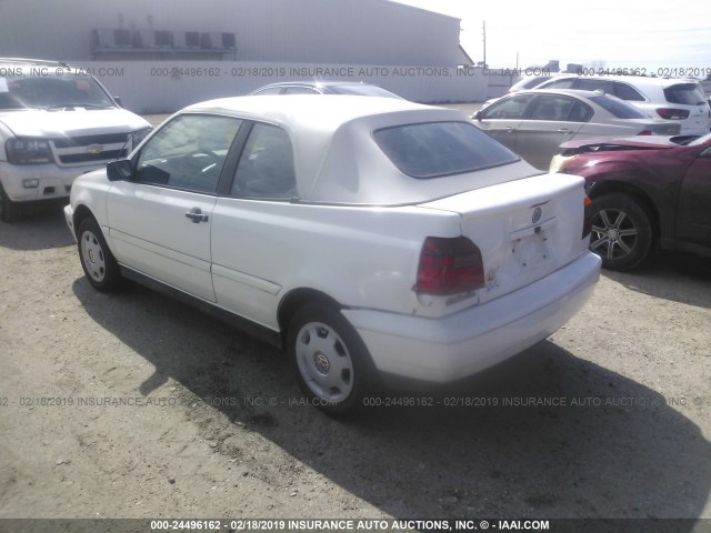 3VWAA81E2WM805768 - 1998 VOLKSWAGEN CABRIO WHITE photo 3