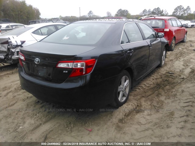 4T1BF1FK2CU057783 - 2012 TOYOTA CAMRY SE/LE/XLE 黑色 照片 4