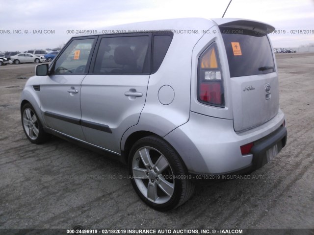 KNDJT2A22B7709417 - 2011 KIA SOUL +/!/SPORT SILVER photo 3