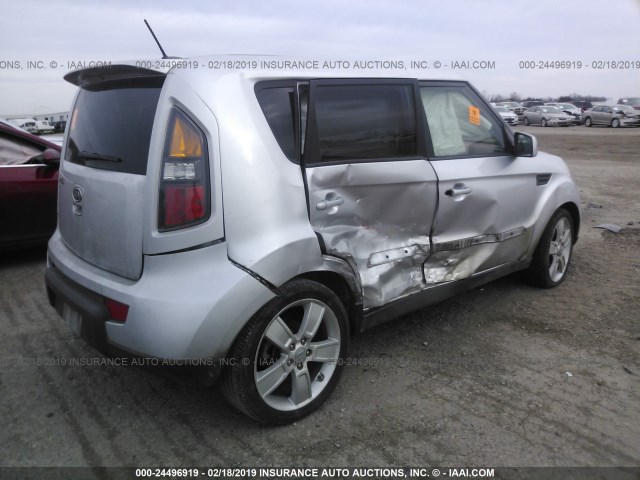 KNDJT2A22B7709417 - 2011 KIA SOUL +/!/SPORT SILVER photo 4