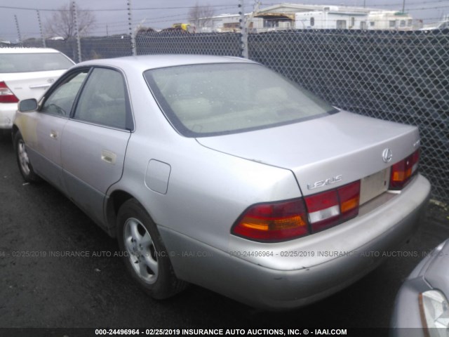 JT8BF28G5X5068004 - 1999 LEXUS ES 300 GOLD photo 3