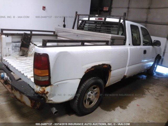 2GCEC19W6X1213639 - 1999 CHEVROLET SILVERADO C1500 WHITE photo 4