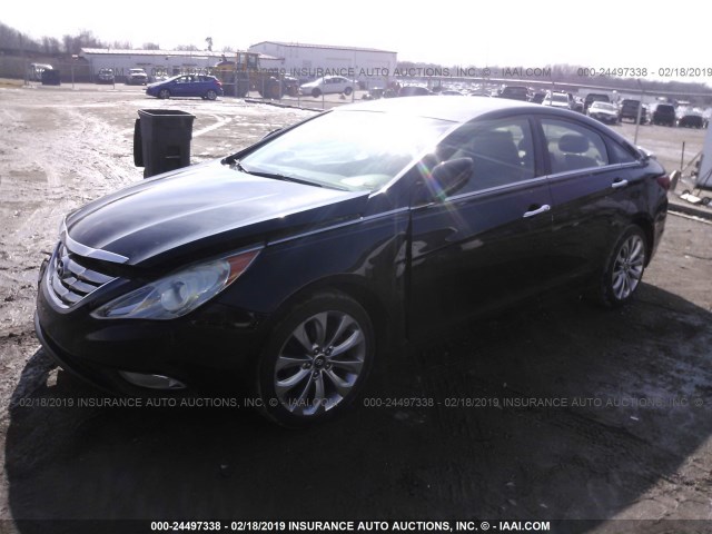 5NPEC4AC5BH148230 - 2011 HYUNDAI SONATA SE/LIMITED BLACK photo 2