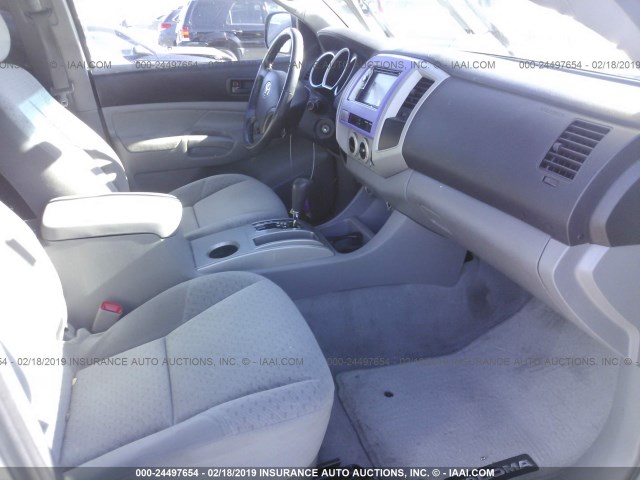 3TMJU62NX8M061160 - 2008 TOYOTA TACOMA DOUBLE CAB PRERUNNER SILVER photo 5