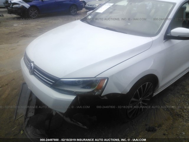 3VWLP7AJ1CM366010 - 2012 VOLKSWAGEN JETTA SEL WHITE photo 6